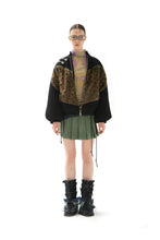 Load image into Gallery viewer, BROWN HEART JACKET