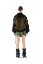 Load image into Gallery viewer, BROWN HEART JACKET