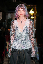 Load image into Gallery viewer, BEADED CHRYSANTHEMUM NECKLACE