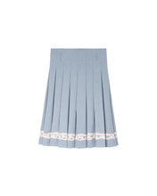 Load image into Gallery viewer, Lace Trim Pleated Skirt