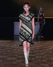 Load image into Gallery viewer, Baroque Whisper Dress (Mint)