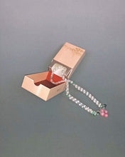 Load image into Gallery viewer, LOTUS NECKLACE