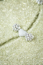 Load image into Gallery viewer, EYELASH YARN HEART SHAPE SWEATER (SILVER)