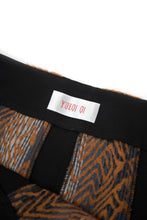 Load image into Gallery viewer, PATCHED SKIRT WITH BEADS BELT