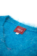 Load image into Gallery viewer, OVERSIZE HEART SHAPE SWEATER (BLUE)