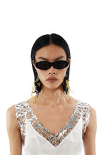 Load image into Gallery viewer, BLACK LILY EARRINGS