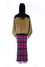 Load image into Gallery viewer, FAUX FUR QIPAO JACKET (BROWN)