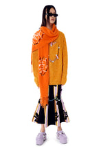 Load image into Gallery viewer, EYELASH YARN HEART SHAPE SWEATER (ORANGE)