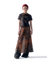 Load image into Gallery viewer, SAFETY PIN HEART T-SHIRT (PURPLE-GREY)