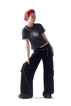Load image into Gallery viewer, V-WAIST CARGO SWEATPANTS (BLACK)