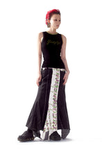 Load image into Gallery viewer, RHINESTONE-LOGO TANK TOP