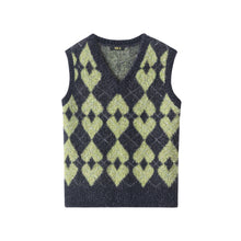 Load image into Gallery viewer, ARGYLE HEART VEST
