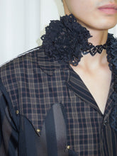 Load image into Gallery viewer, Bloom Choker
