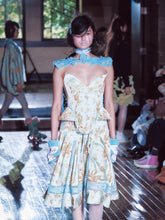 Load image into Gallery viewer, ROSA Laser-Cut Fur Collar
