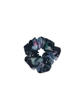Load image into Gallery viewer, Dual Texture Scrunchie
