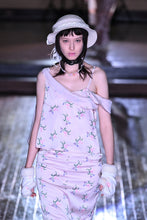 Load image into Gallery viewer, Ivory Wool Macramé Cloche

