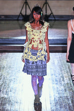Load image into Gallery viewer, Butter ROSA Laser-Cut Felt Vest
