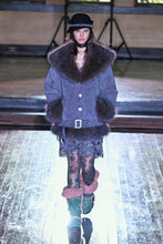 Load image into Gallery viewer, Lace Band Cloche Hat
