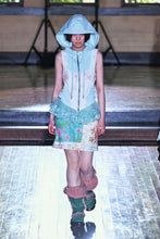 Load image into Gallery viewer, Cream Honey Rosa Bead Print Skirt
