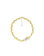 Load image into Gallery viewer, Honey Rosa Beaded Necklace
