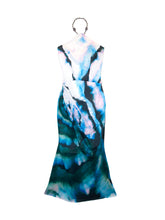 Load image into Gallery viewer, PUFF HEM MAXI DRESS
