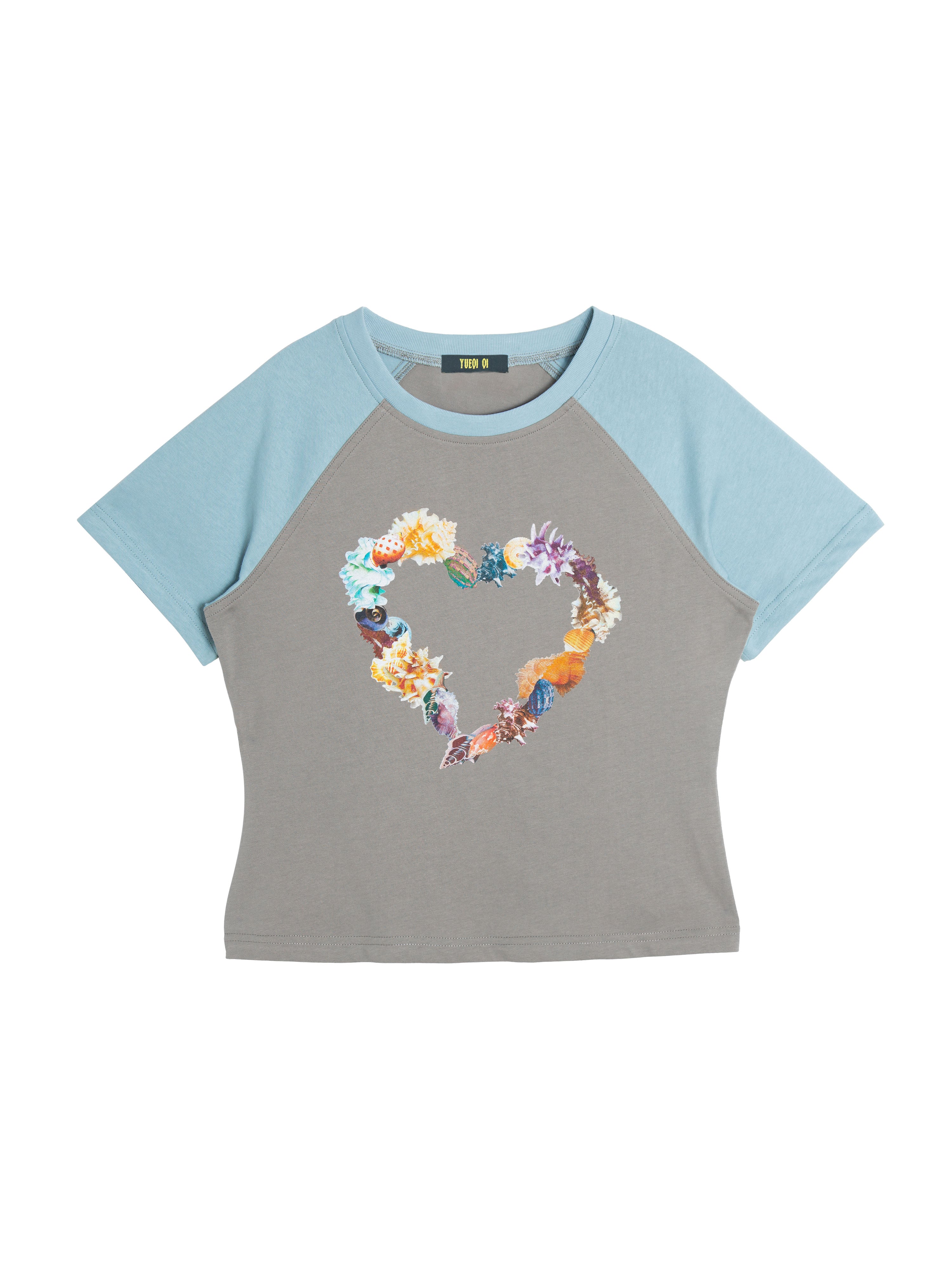 トップス YUEQIQI CONCH LOGO T-SHIRT (BLUE-GREY) YUEQIQI CONCH LOGO T-SHIRT (BLUE-GREY)
