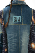 Load image into Gallery viewer, UPCYCLED DENIM ZIP JACKET (BLUE)
