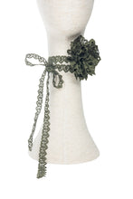 Load image into Gallery viewer, Bloom Choker
