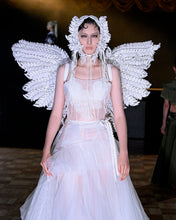Load image into Gallery viewer, Angel Wings Headband
