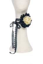 Load image into Gallery viewer, Bloom Choker
