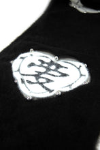 Load image into Gallery viewer, BEADED HEART SHAPE SCARF (BLACK)
