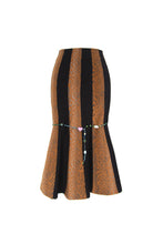 Load image into Gallery viewer, PATCHED SKIRT WITH BEADS BELT
