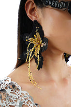 Load image into Gallery viewer, BLACK LILY EARRINGS
