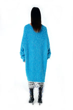 Load image into Gallery viewer, OVERSIZE HEART SHAPE SWEATER (BLUE)
